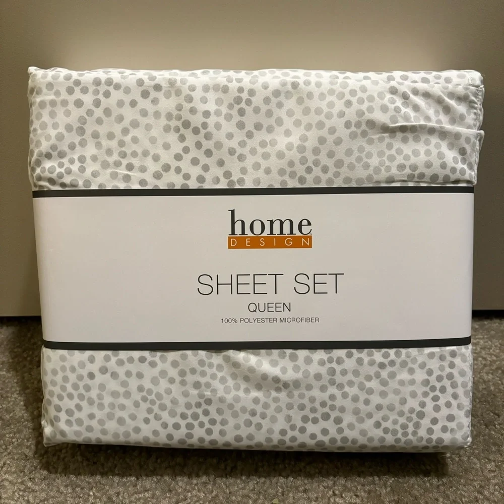 HOME DESIGN Easy Care Printed Microfiber 4-Pc. Sheet Set, Queen, Grey Dots